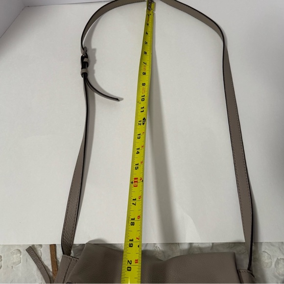 HOBO Snakeskin Pattern Crossbody Bag - Picture 5 of 12